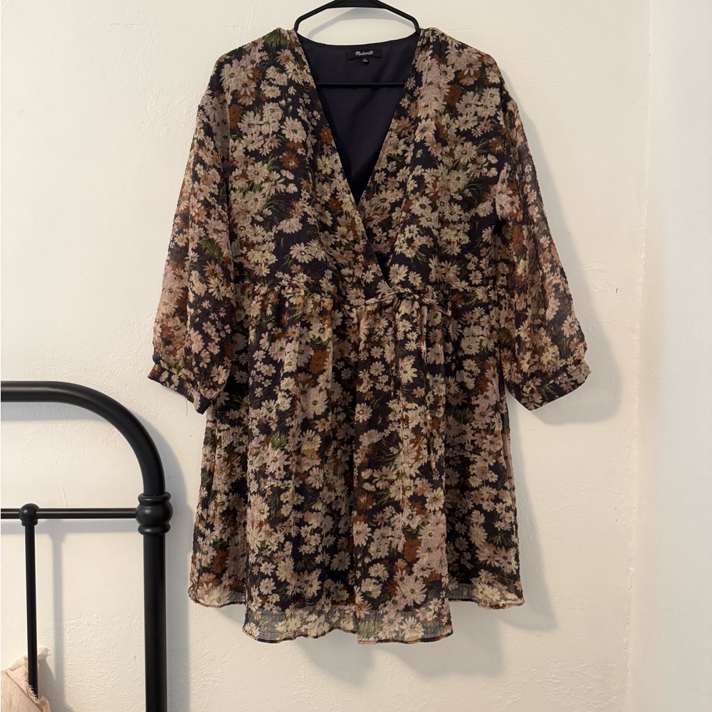 Madewell Daisy Reverie Floral Wrap Dress sz m - Picture 3 of 3